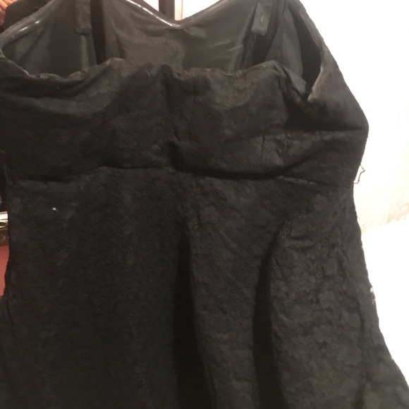 Plus size mini strap black dress - Picture 2 of 5